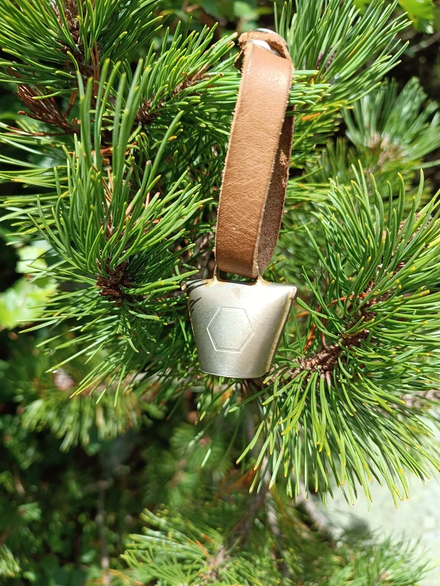 Bell to nature