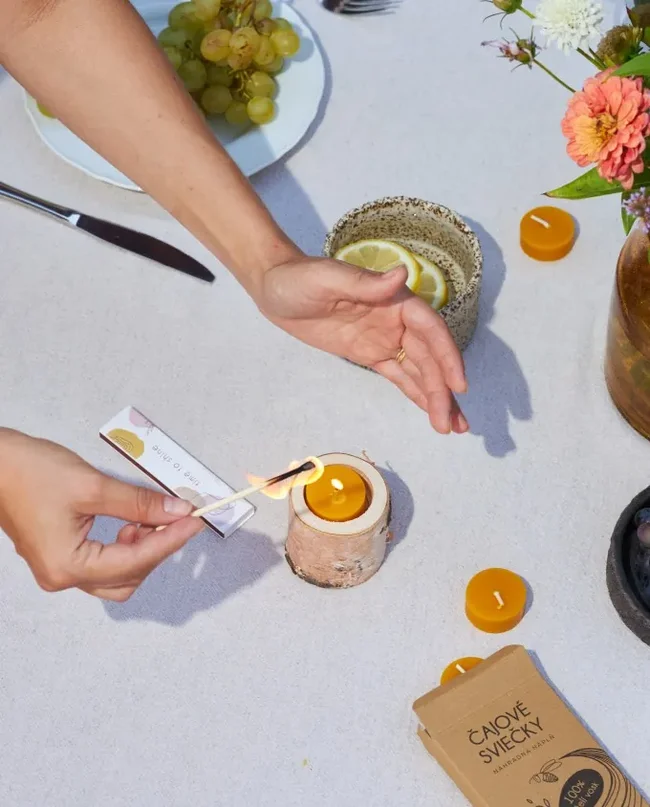 Packaging-Free Tea Lights - 12 pcs
